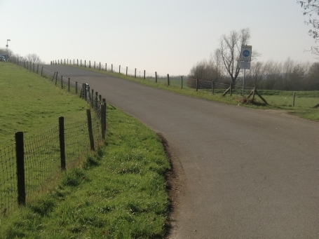 Wesel-Bislich : Hier geht es auf die Deichstraße, sie heißt Marwick